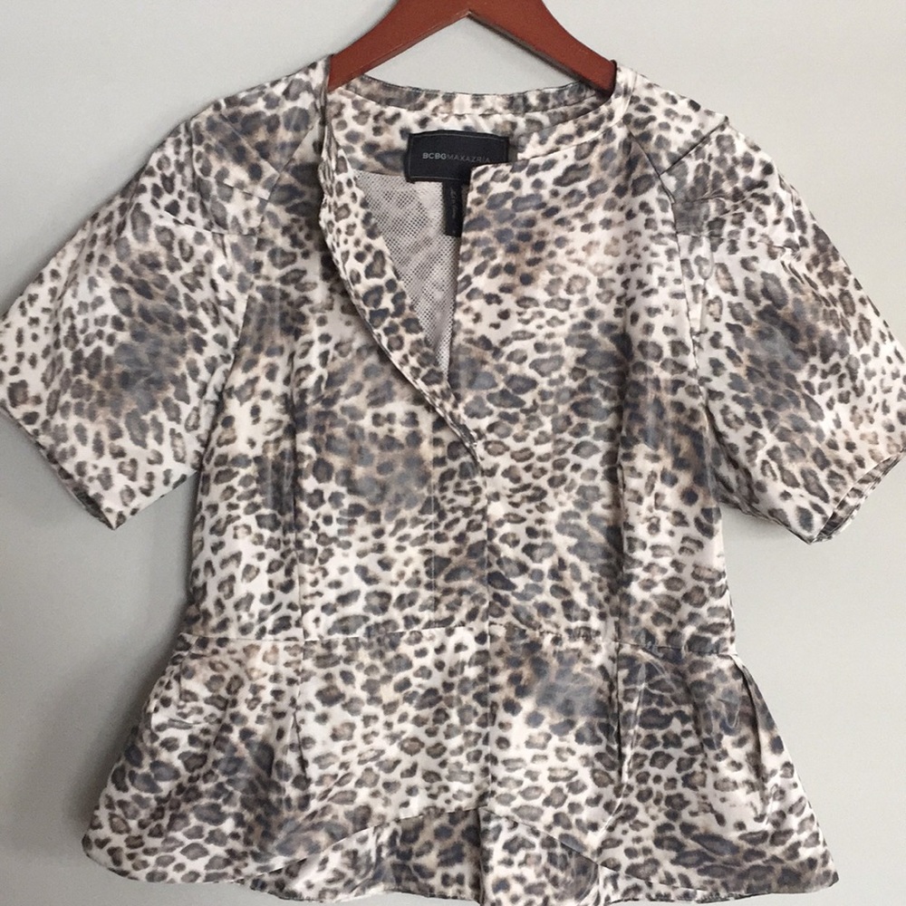BCBG MAXAZRIA WOMEN’S LEOPARD PRINT BLAZER SIZE M